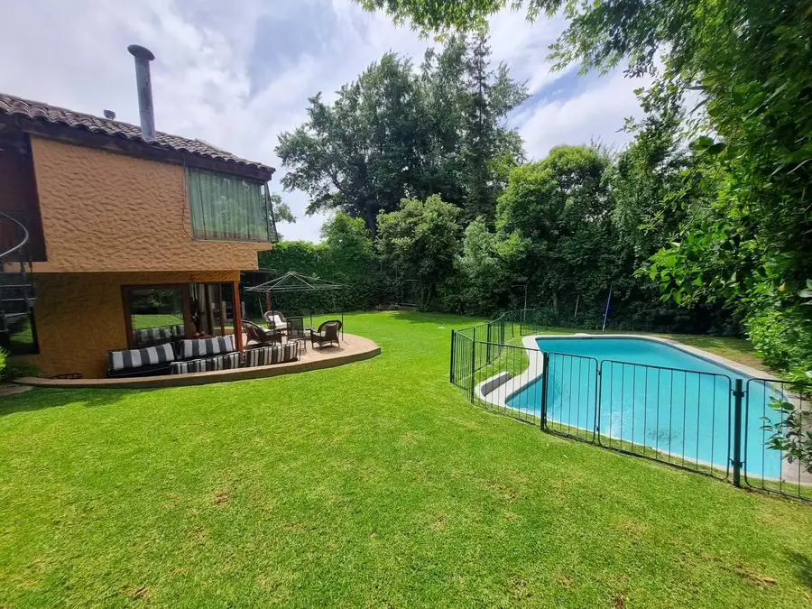 Preciosa Casa en Venta 6 dormitorios, foto 3