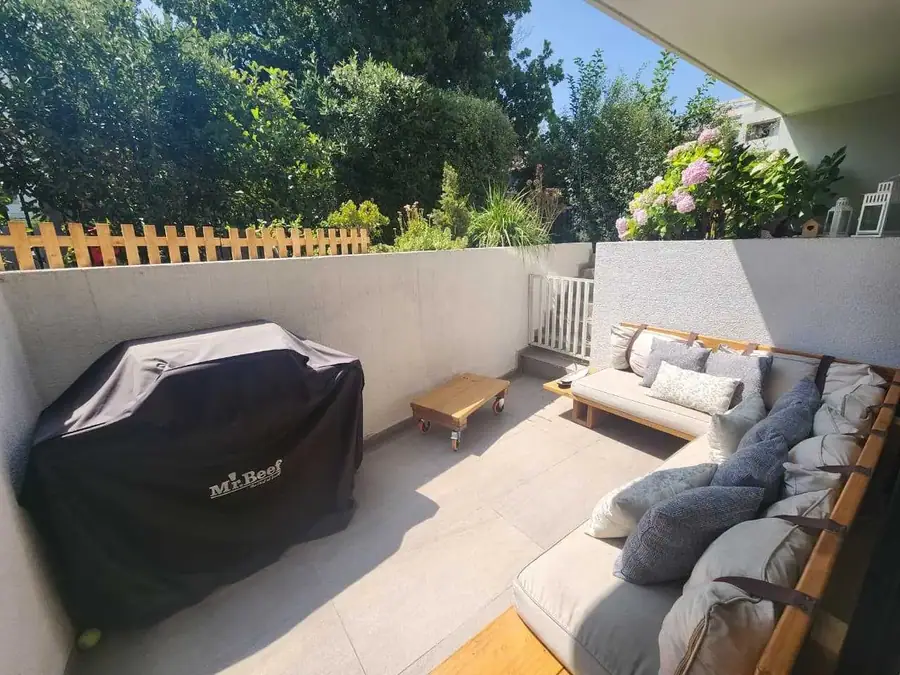 Departamento con pequeño Jardín, foto 13