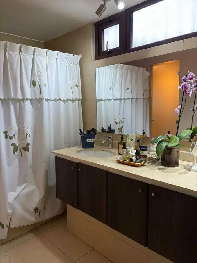 Amplia Casa con Jardín y Piscina, foto 11