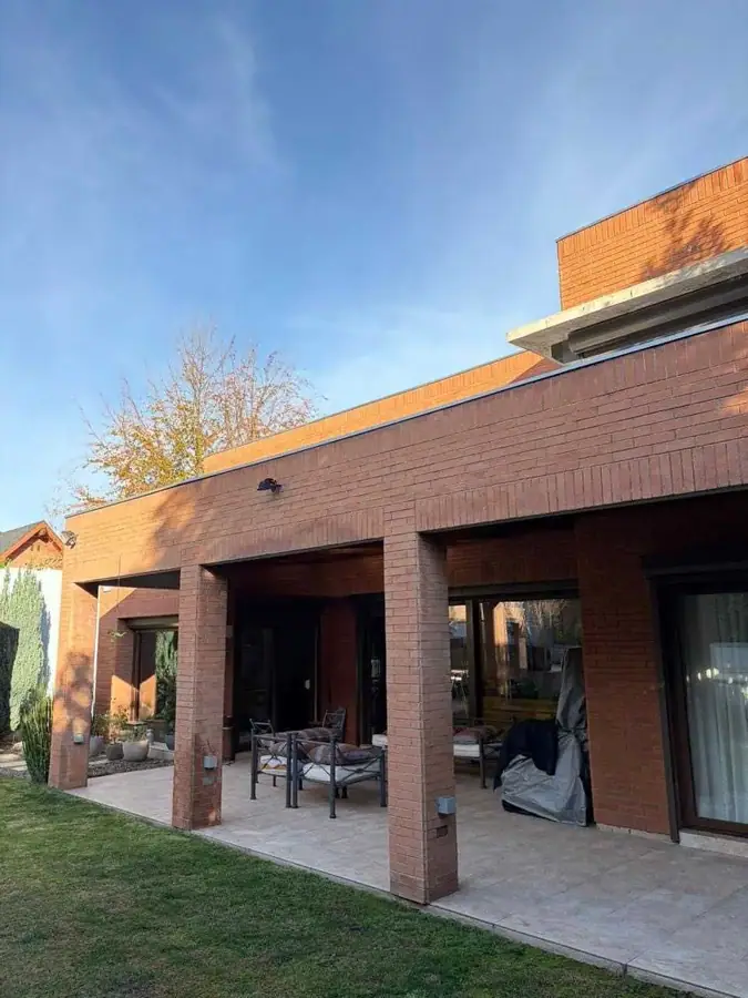 Amplia Casa con Jardín y Piscina, foto 23