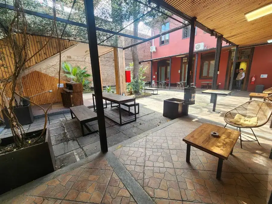 Oportunida de negocio hotel + restoran